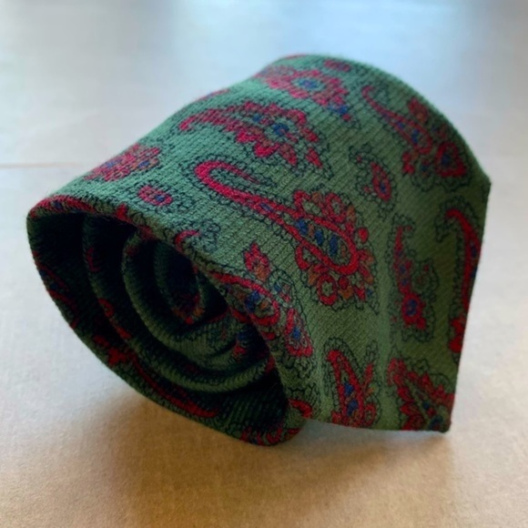 Dunhill Classic Wool-Silk Blend Paisley Tie - Picture 2 of 8